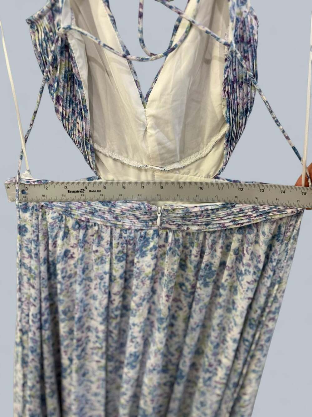 ASTR the Label Blue Floral Ruffle Maxi Cut-Out Dress Size L - Picture 8 of 11